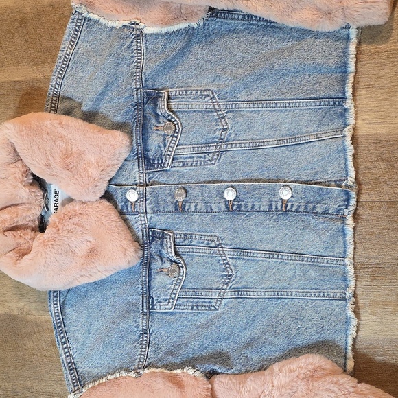 Garage Denim Jacket with Pink Faux Fur. Size S - Picture 4 of 6